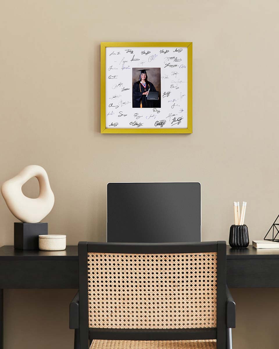 Graduation Signature Photo Frame for Photo - 10 Styles Available