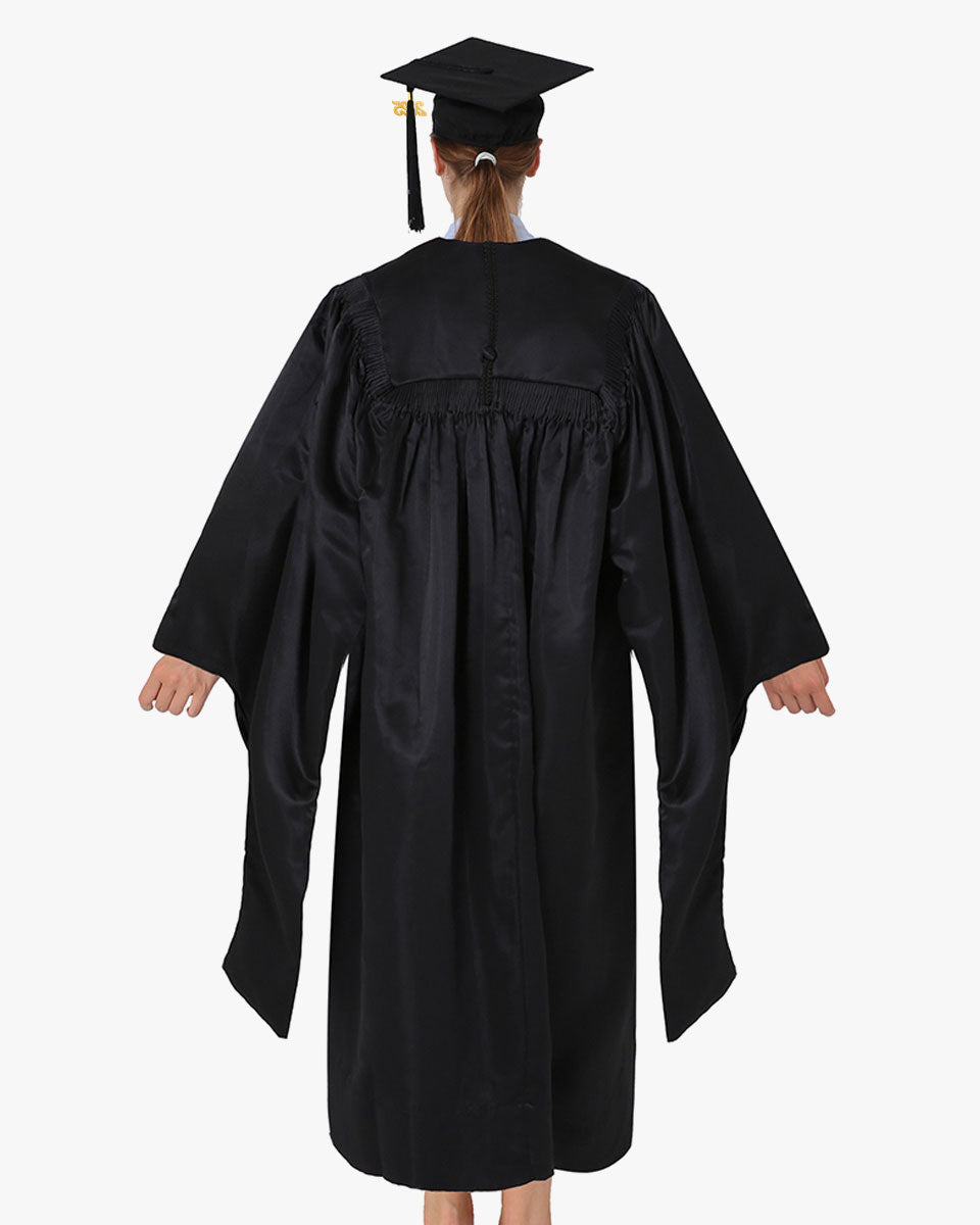 Deluxe Master Cap Gown & Hood Package