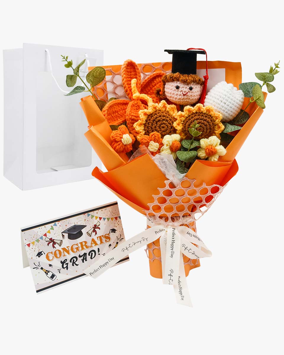 Handmade Crochet Flower Bouquet with Greeting Card and Gift Bag - 2 Colors Available