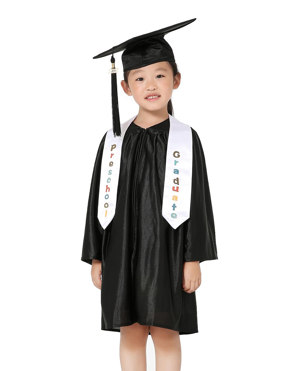 Amazon.com: GraduationMall Matte Kindergarten & Preschool Graduation Gown  Cap Set with 2024 Tassel Black 27 (3'6